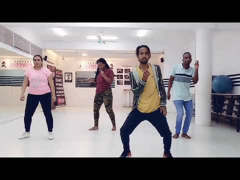 Kizz daniel somebodoy Dey ft DJ Xclusive Afro fusion choreography by Amit afro
