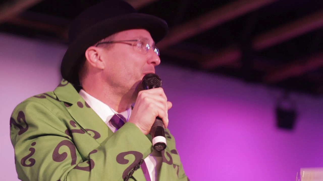 Promotional video thumbnail 2 for Professional Benefit Auctioneer