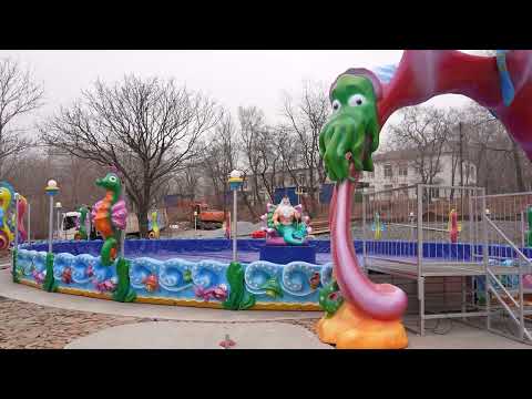 Детскую площадку откроют летом в парке Минного городка столицы Приморья.