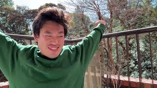 知らんのやけどオジサンと冬眠明けの亀。