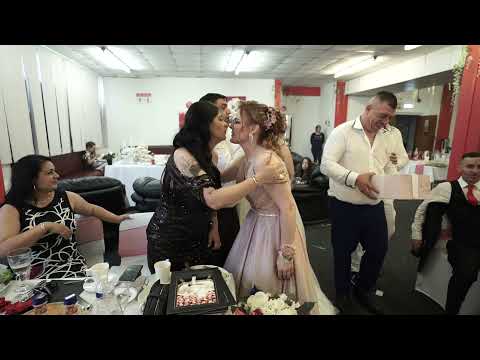 2021 07 03 Nunta Birmingham. Petrica si Ionela.  011 Darul