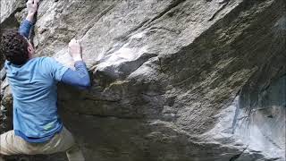 Video thumbnail of Wrestling with an Alligator, 8b. Maltatal
