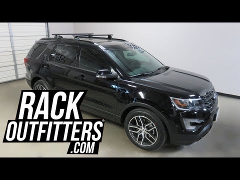 Ford Explorer with Thule Rapid Podium AeroBlade Roof Rack Crossbars