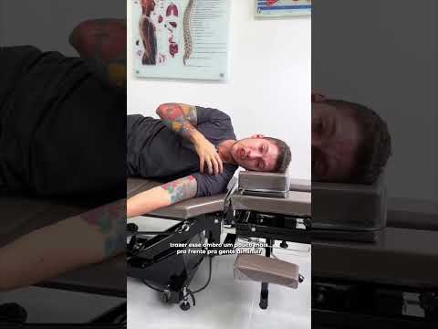 How to sleep on your side without hurting your shoulder