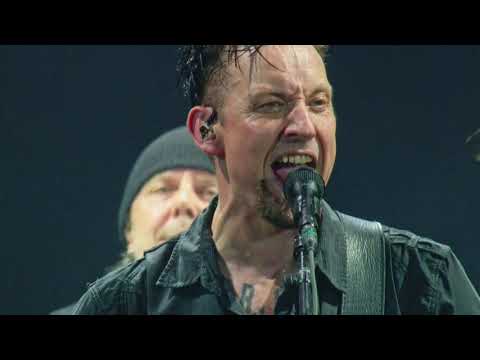 Videoclip de Enter Sandman (Live from Telia Parken) — Volbeat