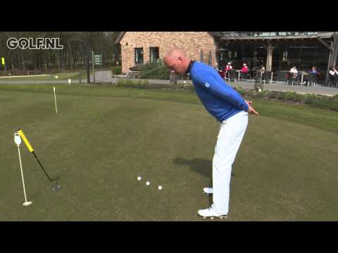 GOLF.NL Instructie: Rob Mouwen - stabiele houding putten