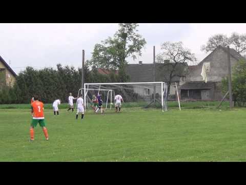 Grom Czeluścin 1 - 2 Korona Piaski  - 1 bramka