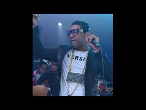 Omega El Fuerte - Burbuja De Amor En Vivo