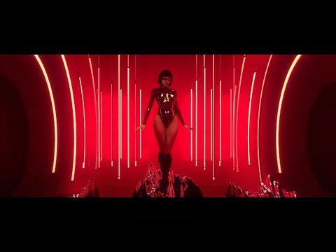 Mari Ferrari  - Call Me