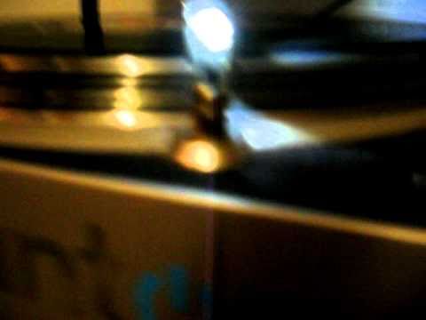 warped vinyl sept 14th 2010 for Native Instruments.