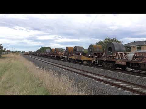 Very Rare Top and Tail Mainline Freight in Victoria - Pacific National Steel Train