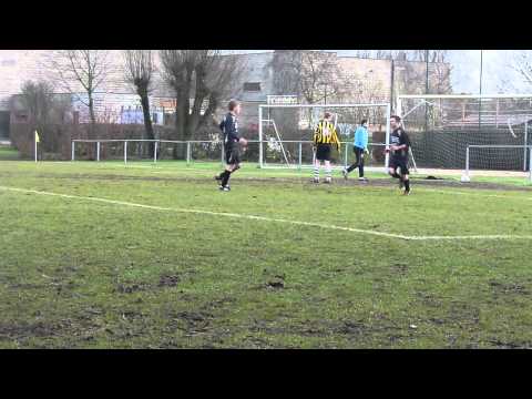 FC De Ploeg - SV bakkerei (2-0 door Frederic Goossens).MTS