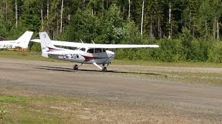 preview picture of video 'Cessna172 takeoff'