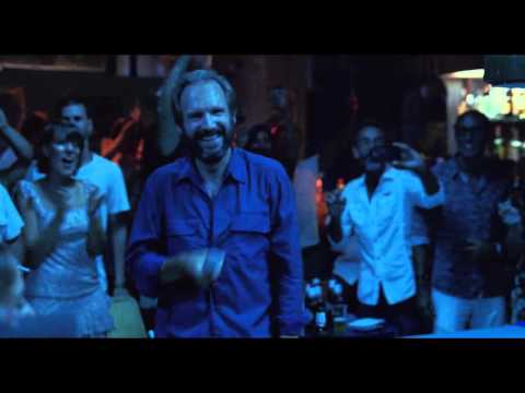 A BIGGER SPLASH - Karaoke - Film Clip