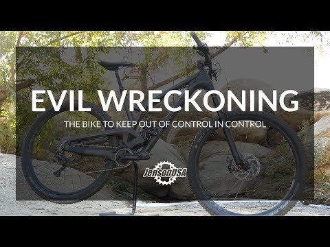 Evil Wreckoning Review: Keeping Out of Control In Control!