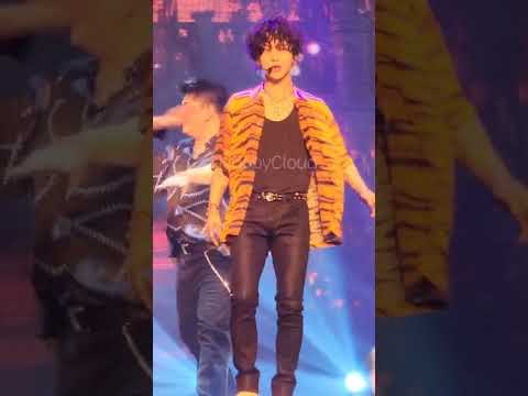 220717 SUPER SHOW 9 in seoul Black Suit yesung focus