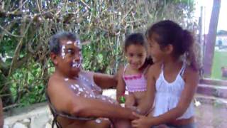 TIO NIÑO Y LAS NIÑAS-renecito.mpg