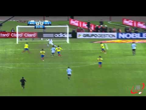 Gol Messi a Ecuador - Argentina 4 - Ecuador 0 - Eliminatorias Brasil 2014 Fecha 5