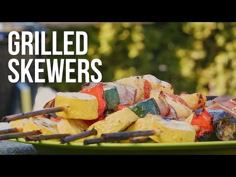 How to Make Grilled Vegetable Kabobs - Cooking with GRILLA Kong Charcoal Kamado Grill