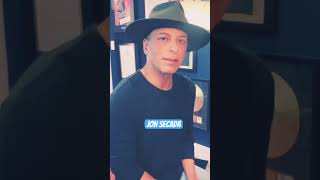 Jon Secada! His voice! The music! Perfect mix all the time in every song whether English or Spanish!