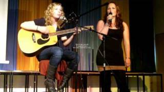 Hannah en Sara - Rolling in the deep (Adele)