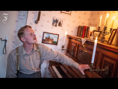 Life like 100 years ago: braces against the fast life