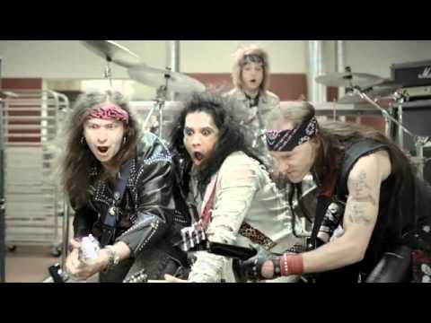 Snickers Xtreme television ad 2011