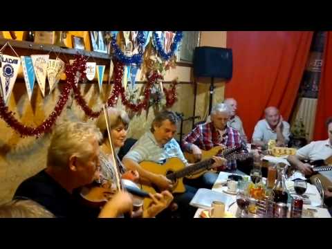 MIROSLAV KURÝL a VĚRA KOCÁBKOVÁ - JÁ BYCH SI RÁD NAJAL DŮM (RENT PARTY BLUES)