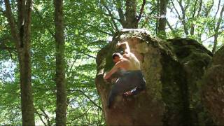 preview picture of video 'Soriano nel cimino bouldering  -  7c nescatelli'