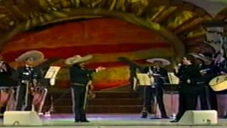 JUAN GABRIEL...(1997)..El Hijo De Mi Compadre...