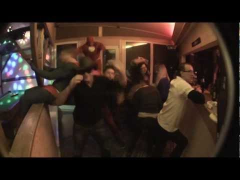 Harlem Shake im Panther-Käfig