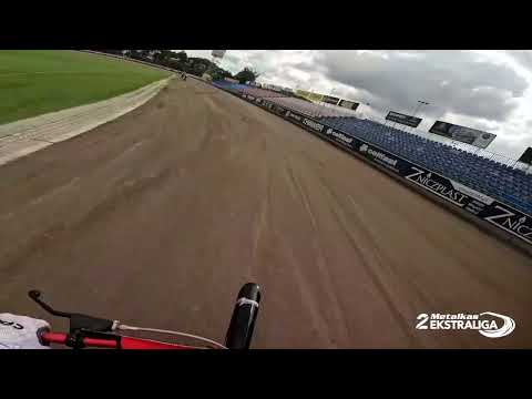 Poczuj się jak zawodnik Watahy! 🔥 Okrążenie toru Cellfast Wilków Krosno 🐺