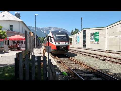 ÖBB Class 642 DMU departing Schneeberg Station