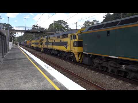 Five locos lead SSR new service 5178 - 9/2/19