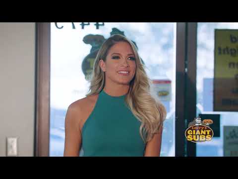 Kelly Kelly: My Name Came From Vince McMahon Watching An Episode Of ‘Cheers’