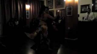 Christian Marquez y Virginia Gomez (Los Totis) en Estudio Tango Salonika 12/11/2011 2o Tango Weekend