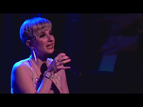 Adrienne Haan: Allein In Einer Großen Stadt (Alone In A Big City)