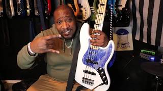 Video thumbnail for Fender Squire Vintage Modified jazz bass Olympic White| Demo and thoughts by Bully Thakidd