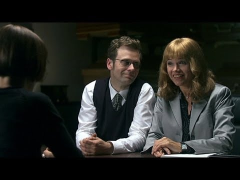 Augen auf beim Urnenkauf - Ladykracher