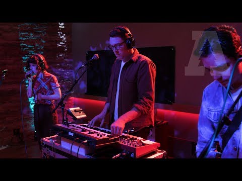 Wild Ones - Invite Me In | Audiotree Live