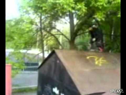 Doloroso Fail! Salto desde el Techo