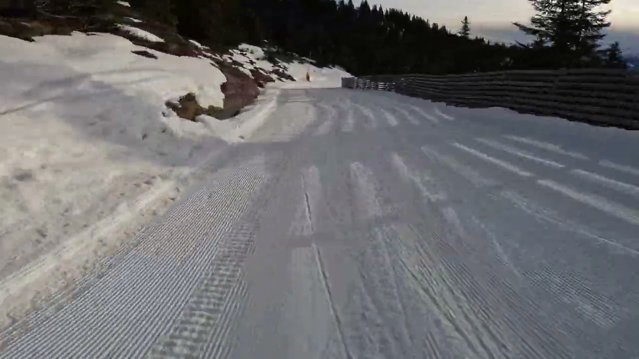 Skiing Stretg — Talabfahrt Flims valley run 4K