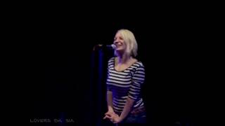 Sia Furler &amp; Zero 7  - The Pageant of the Bizarre (Live) 2006