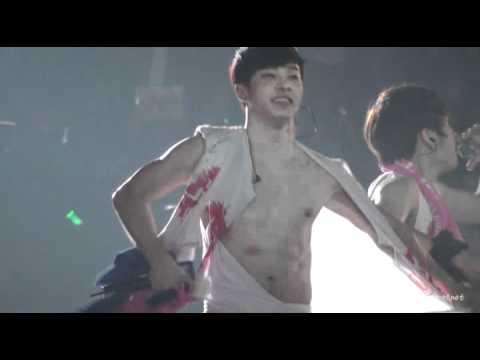 [Fancam] 110219 OH MY GOD KIKWANG! [chadoppa]