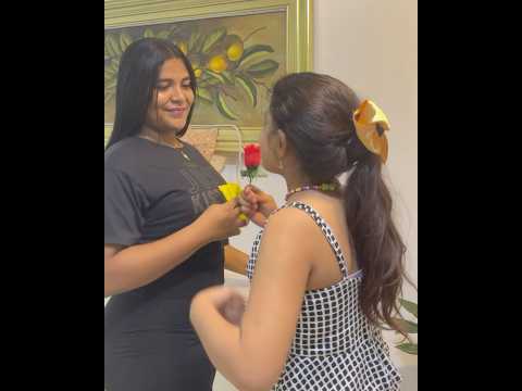 El mejor regalo 🎁 que le puedes dar a tu mamá #humor #reflexion #felizdíamamá