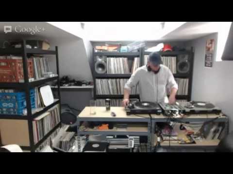 Bleep Radio e260 with Trevor Wilkes and Luke Barnes (April 7, 2013)