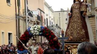 preview picture of video 'Matino Festa San Giorgio 2010 (Benedizione)'