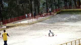 preview picture of video 'Snowboard em São Roque'