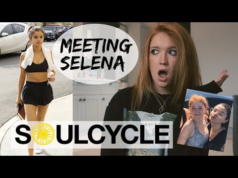 download lagu mp3 mp4 Selena Gomez University, download lagu Selena Gomez University gratis, unduh video klip Selena Gomez University