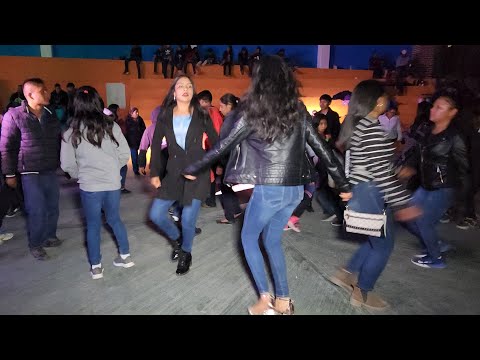 el zurdo y su versatilidad baile en san Antonio sinicahua 2024